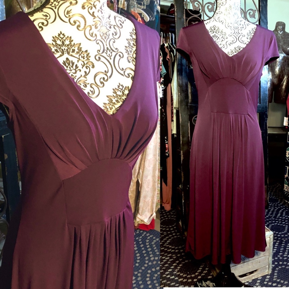 Vtg Y2K BISOU BISOU Dk Plum Stretch Knit Short Sleeve Pleated Front Midi Dress~6